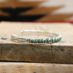 VINTAGE mid century Zuni Sterling Silver Snake Eye cuff / bracelet