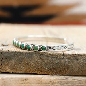 VINTAGE mid century Zuni Sterling Silver Snake Eye cuff / bracelet