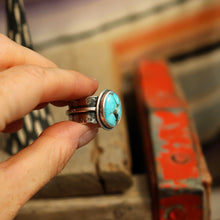 Load image into Gallery viewer, Castle Dome Turquoise + Sterling Ring - UK U / US 10